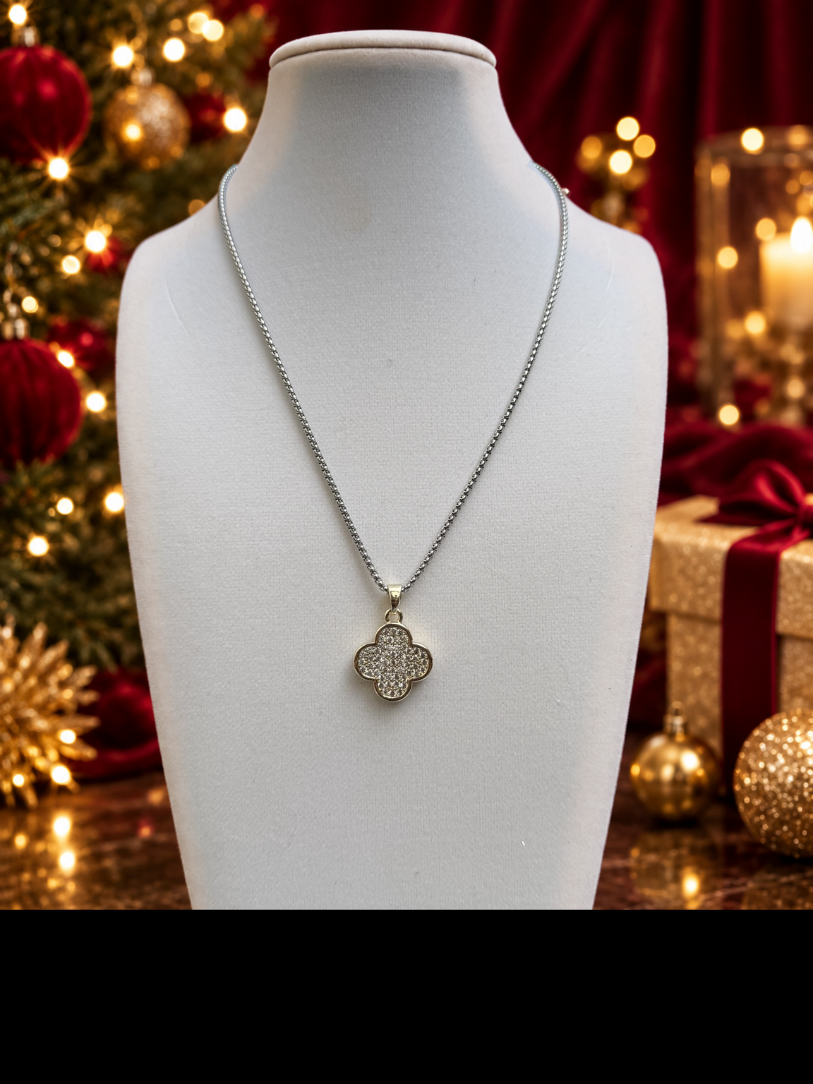 Estelle Sparkling Clover Pendant Necklace