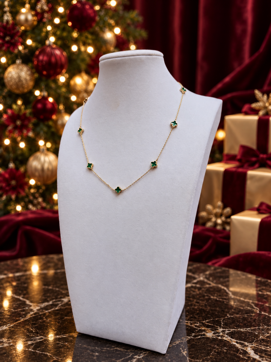 Petite Vivienne Green Clover Necklace