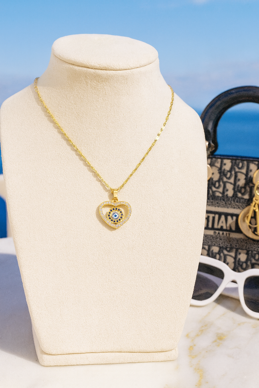 Hollow Out Heart Necklace