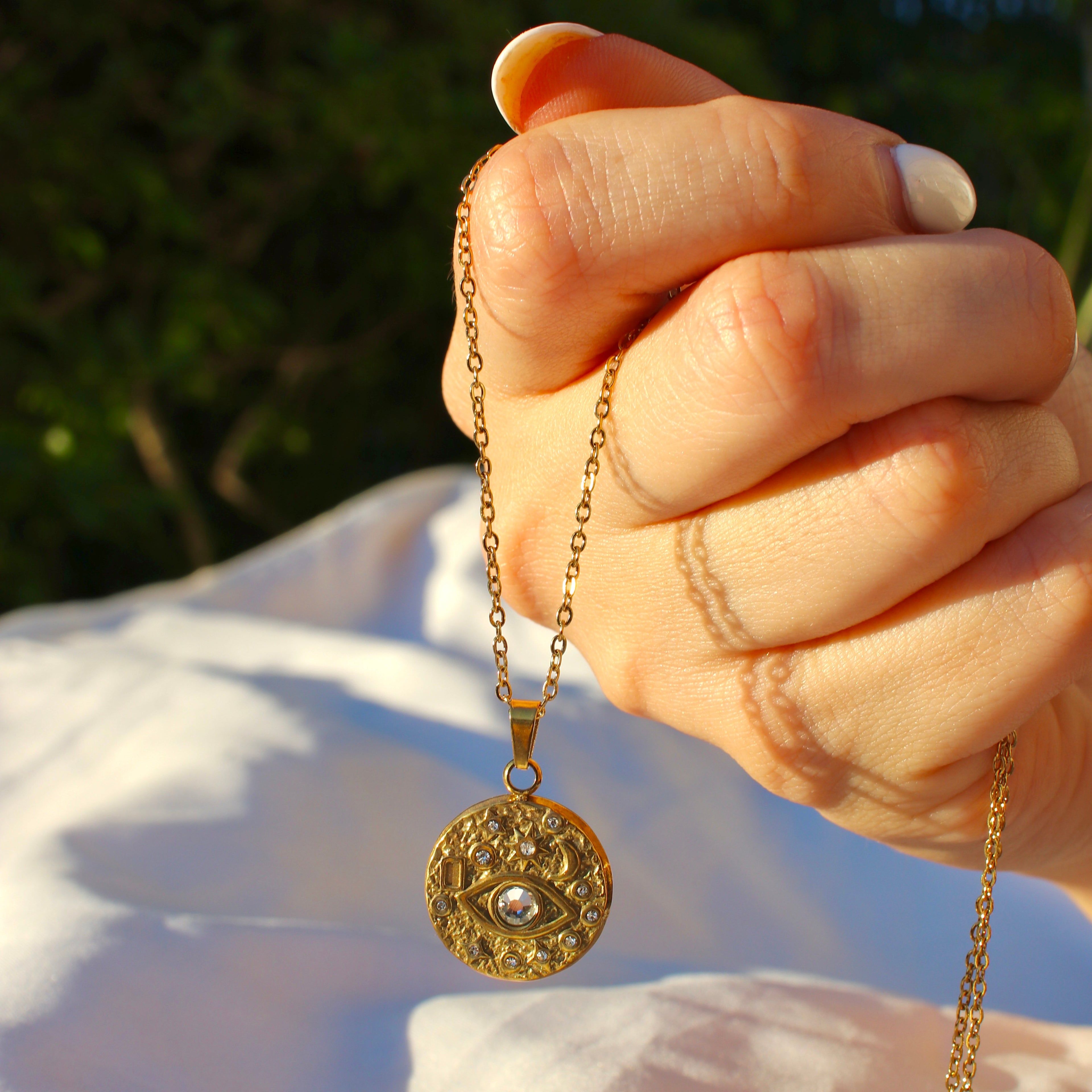 Vintage Style Moon Eye Necklace